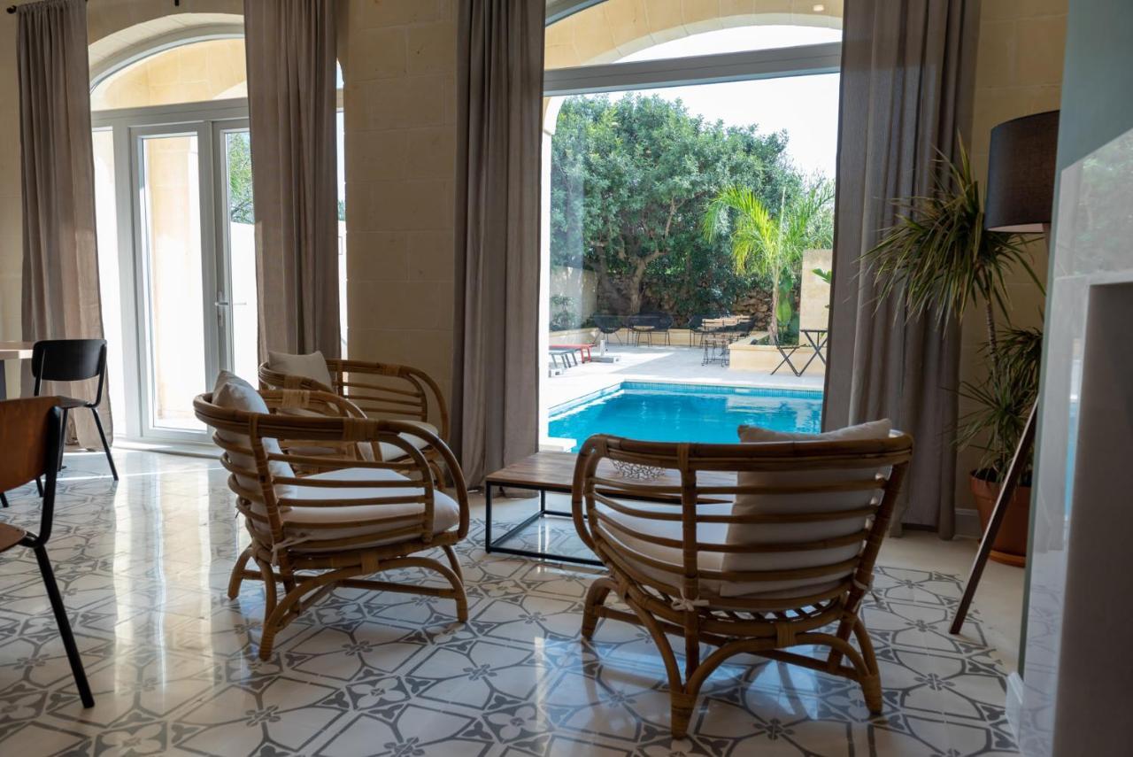 Bed and Breakfast The Carob Tree Victoria Exteriér fotografie