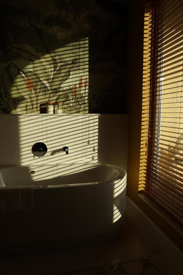 Bed and Breakfast The Carob Tree Victoria Exteriér fotografie