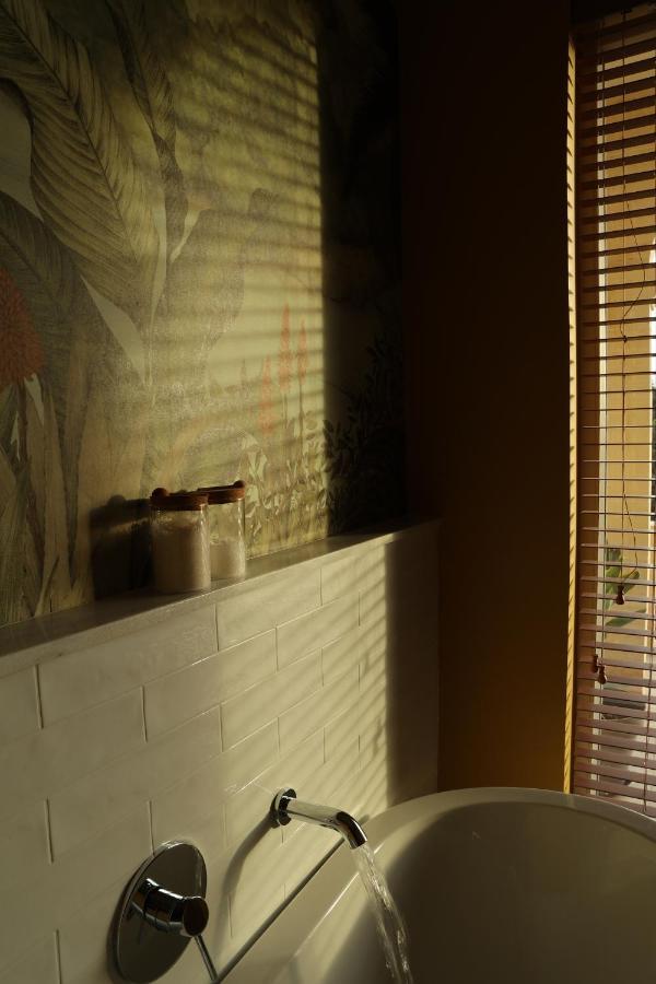 Bed and Breakfast The Carob Tree Victoria Exteriér fotografie